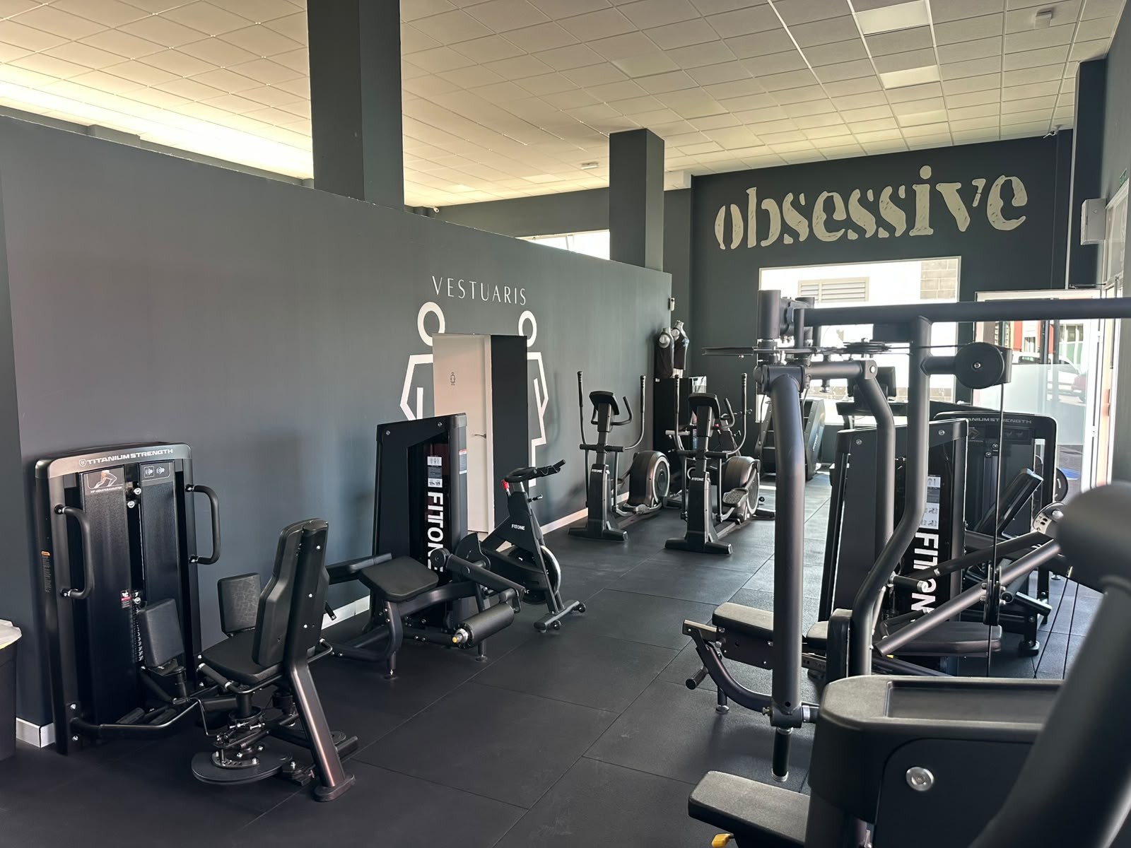 Vestuarios Atlas Gym